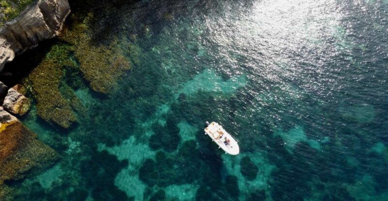 procida-boat-tour-with-swimming-stops-and-underwater-photos