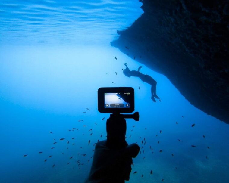 procida-boat-tour-with-swimming-stops-and-underwater-photos