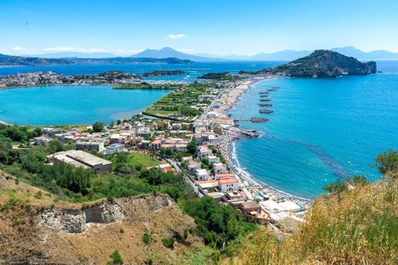 procida-free-hydrofoil-tour-transfer-typical-dessert-and-coffee