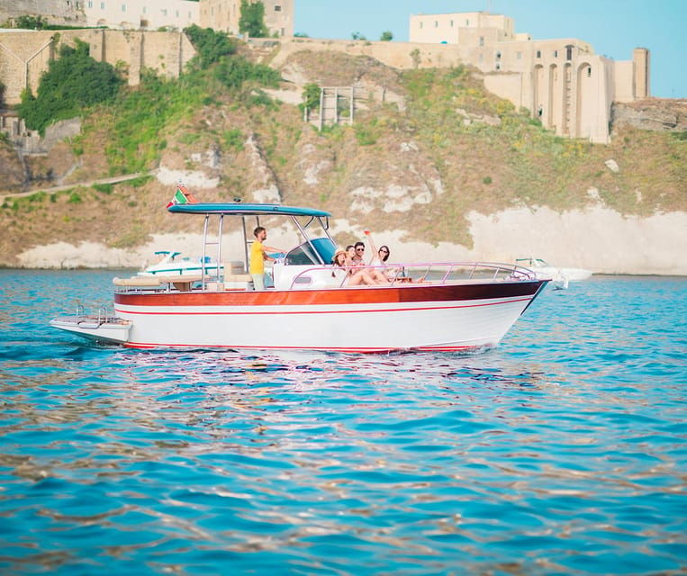 procida-sunset-aperitif-by-boat
