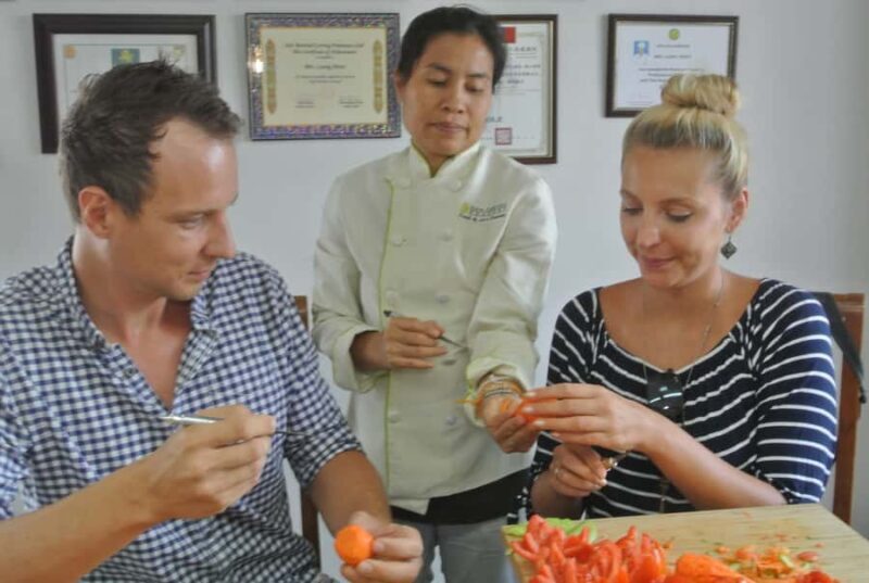Professional 3-hour Thai Fruit and Vegetable Carving Class - The Location and Accessibility
