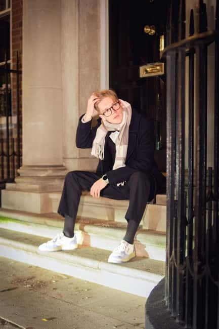 Professional Customisable Photoshoot in London - FAQs