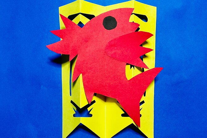 professional-paper-cutting-art-experience-in-okayama-prefecture