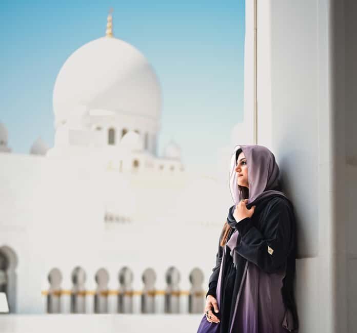 Professional Photoshoot at Sheikh Zayed Mosque - Who Should Consider This Photoshoot?