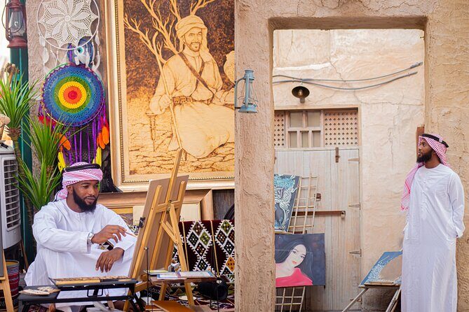 Professional Photoshoot Tour of Dubai Old town Spice & Gold Souk - Exploring Dubai’s Old Town Through the Lens