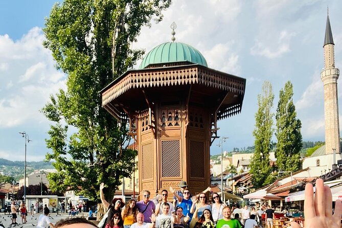 professional-sarajevo-walking-tour-with-guide-who-guided-sting