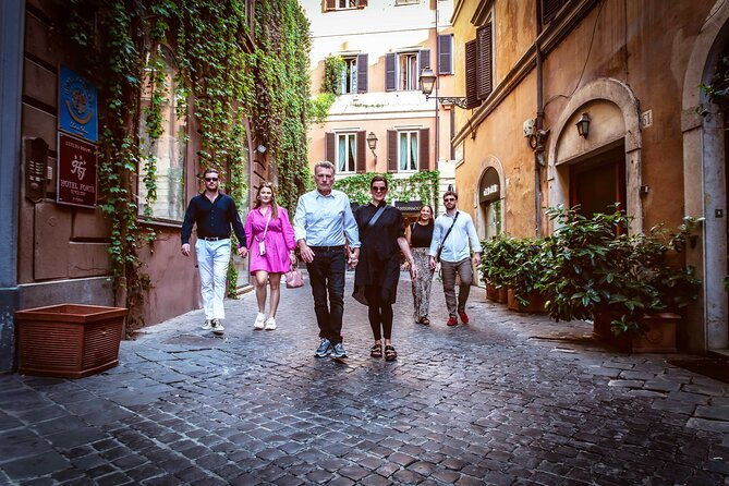 professional-shooting-in-the-most-romantic-places-of-rome