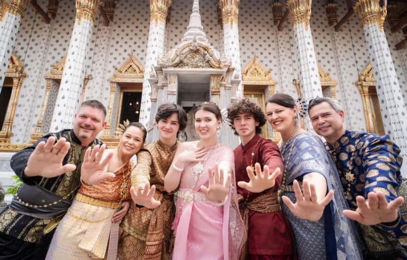 Professional Thai Costume Photography at Wat Arun, Bangkok - What Reviewers Say