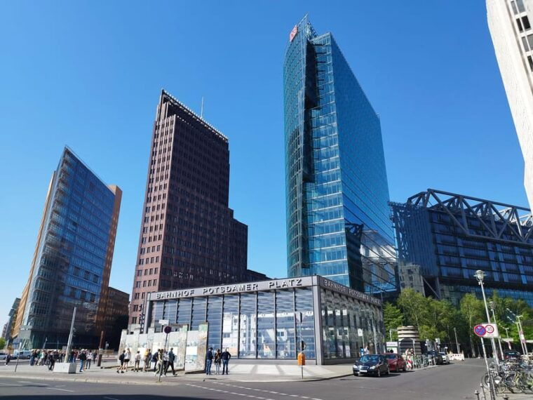 promotion-daily-first-berlin-rickshaw-35-hours-highlights-2