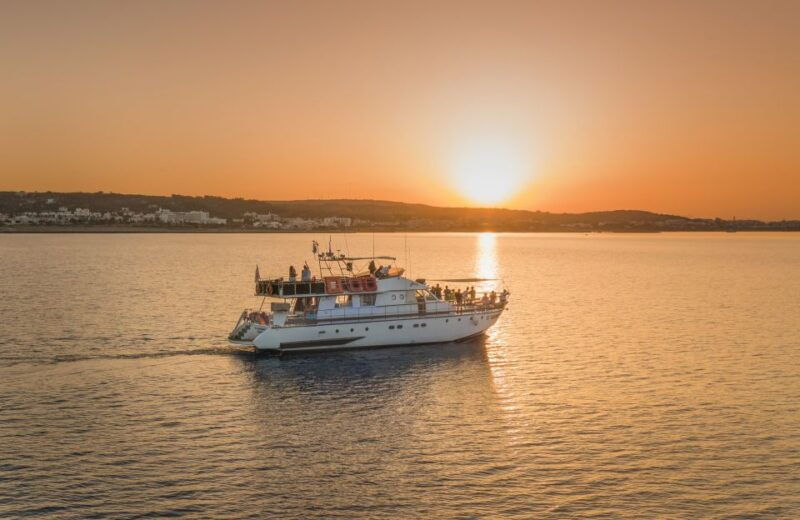 protaras-80s-and-90s-sunset-cruise-with-cypriot-dinner-dj