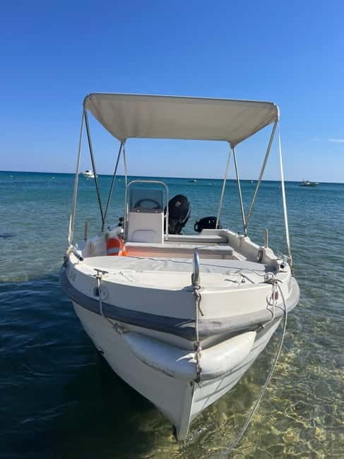 Provatas : Boat rental to Kleftiko - Who Is This Experience Best For?