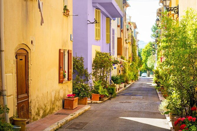 provence-countryside-and-its-medieval-villages-private-tour