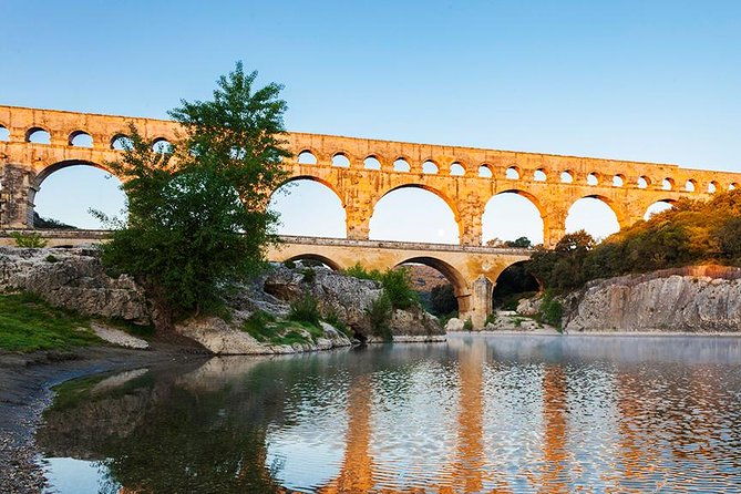 provence-highlights-full-day-tour-from-avignon