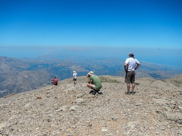 psiloritismount-ida-cretes-highest-point-2456m
