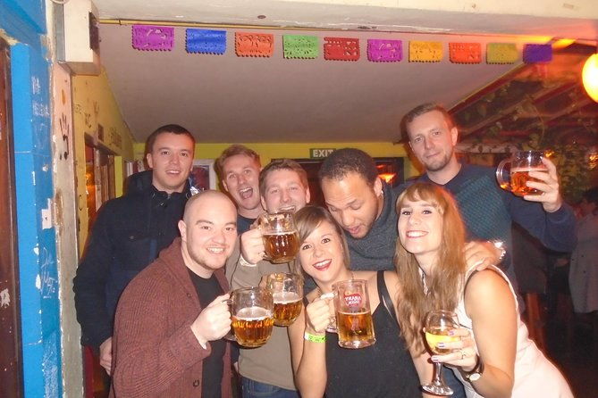 pub-crawl-through-the-ruin-bars-in-budapest-with-t-shirt-included-4