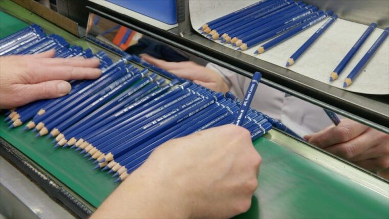 public-guided-tour-production-of-wood-cased-pencils