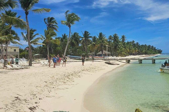 public-paradise-in-saona-relaxation-and-adventure-on-dream-beaches