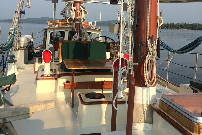 public-schooner-sail-in-greenport