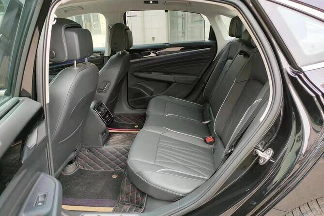 Pudong Airport (PVG) private transfer to downtown hotels Shanghai - The Driving Experience & Vehicle Quality