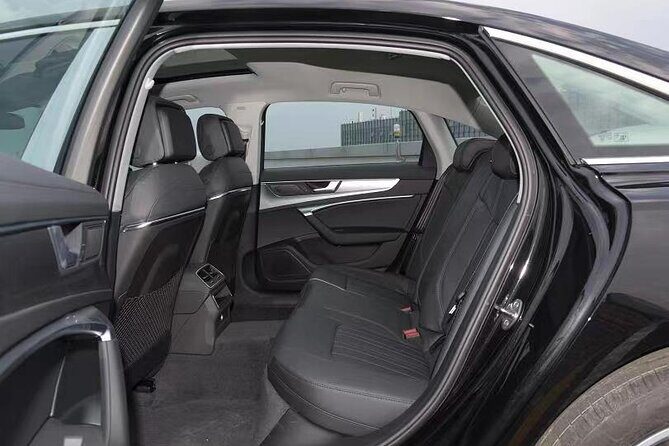 Pudong Airport (PVG) private transfer to downtown hotels Shanghai - Customer Service & Reliability