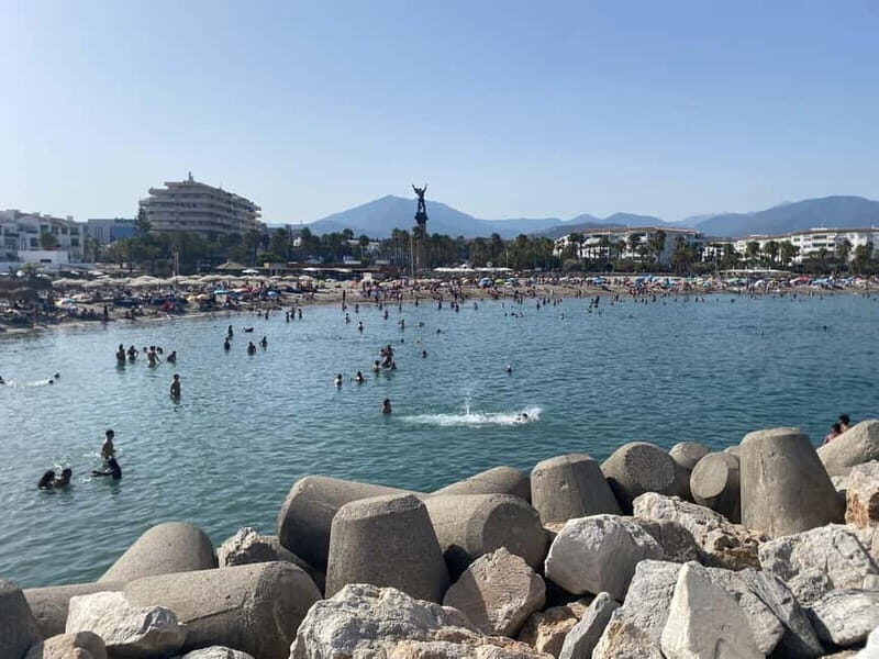 Puerto Banús: Private harbor tour with tapas & cocktail - Who This Tour Is Best For