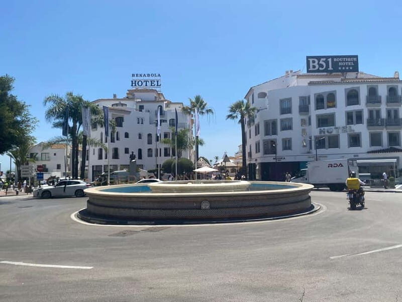 Puerto Banús: Private harbor tour with tapas & cocktail - FAQ