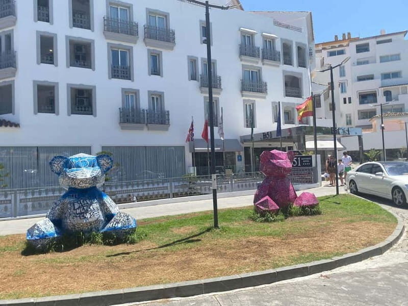 Puerto Banús: Private harbor tour with tapas & drinks - FAQ
