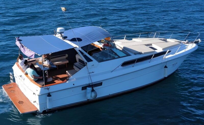 puerto-banus-yacht-rental-for-group-2h