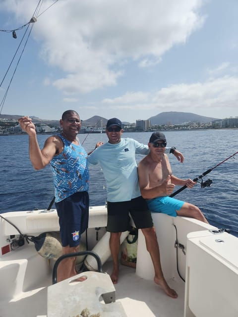 puerto-colon-coastal-boat-cruise-with-swimming-and-snacks