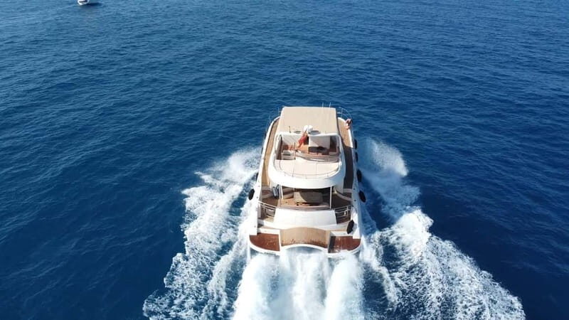 Puerto del Carmen: 2h Private Sunset Catamaran Tour w/Drinks - An In-Depth Look at the 2-Hour Sunset Catamaran Experience