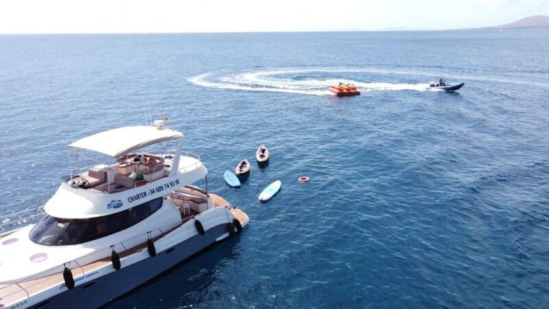 puerto-del-carmen-catamaran-trip-with-water-sports