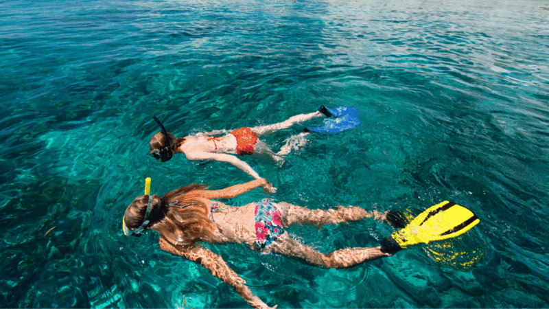 puerto-del-carmen-snokel-tour-with-an-instructor