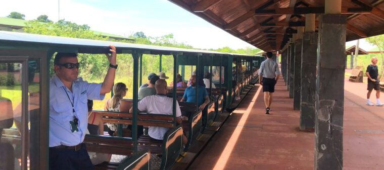 puerto-iguazu-iguazu-falls-argentinian-side-full-day-tour