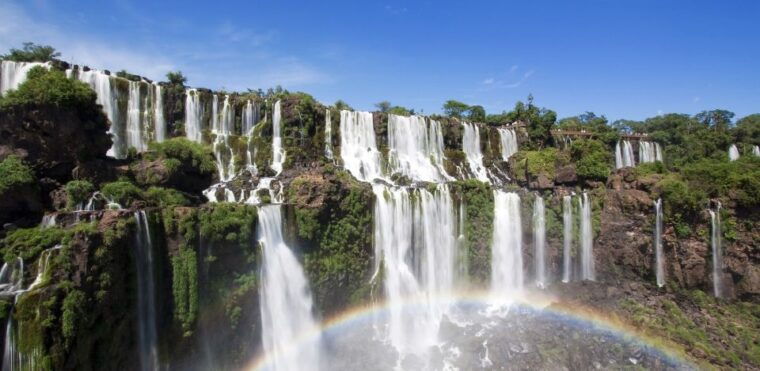puerto-iguazu-iguazu-falls-argentinian-side-full-day-tour