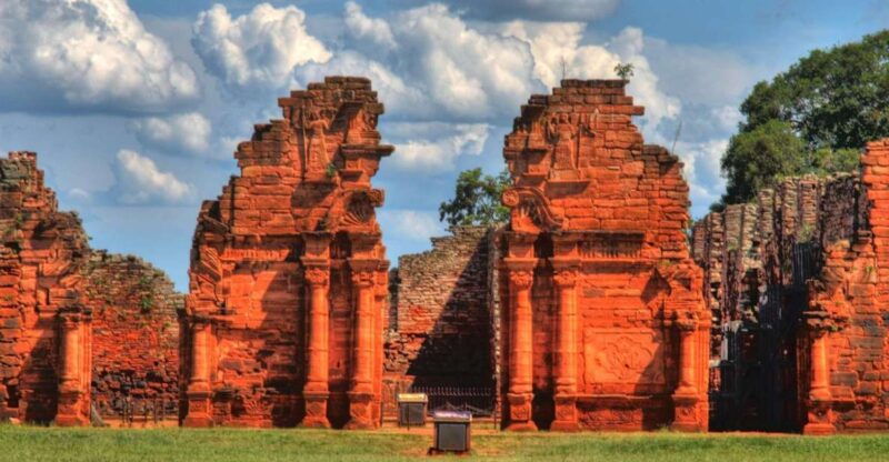 puerto-iguazu-san-ignacio-mission-and-wanda-mines-tour