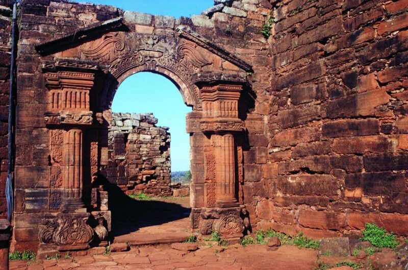 puerto-iguazu-san-ignacio-mission-and-wanda-mines-tour