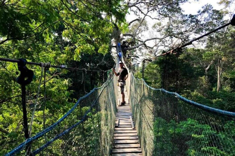 puerto-maldonado-jungle-adventure-zipline-canopy-kayak