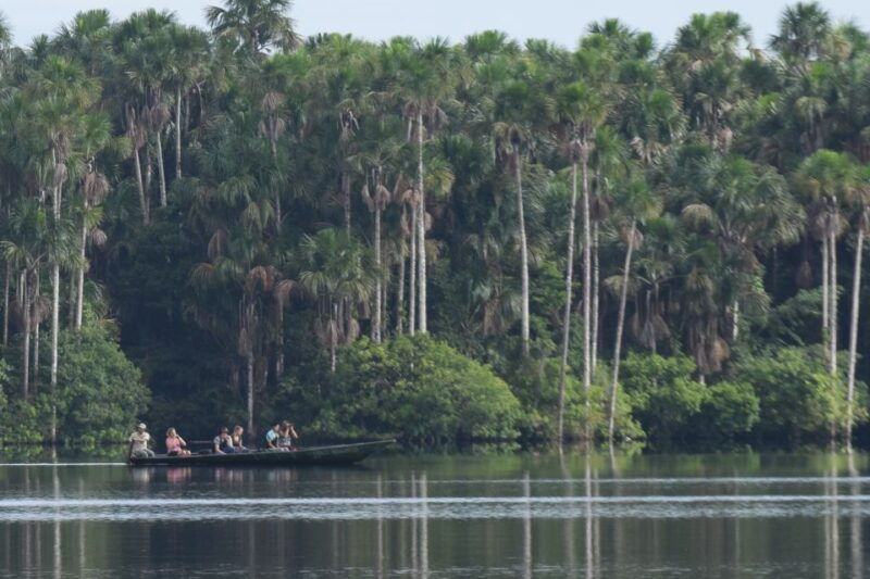 puerto-maldonado-sandoval-lake-full-day-trip-with-canoeing