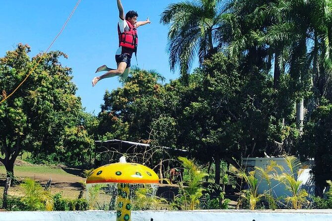 puerto-plata-sightseeing-horse-riding-amber-cove-taino-bay