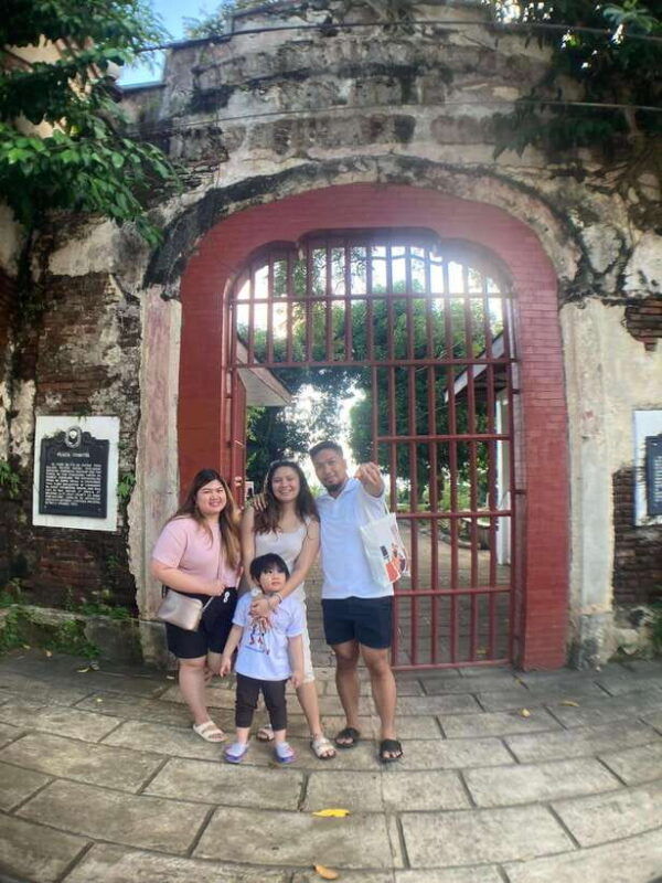 puerto-princesa-cathedral-and-bakers-hill-tour