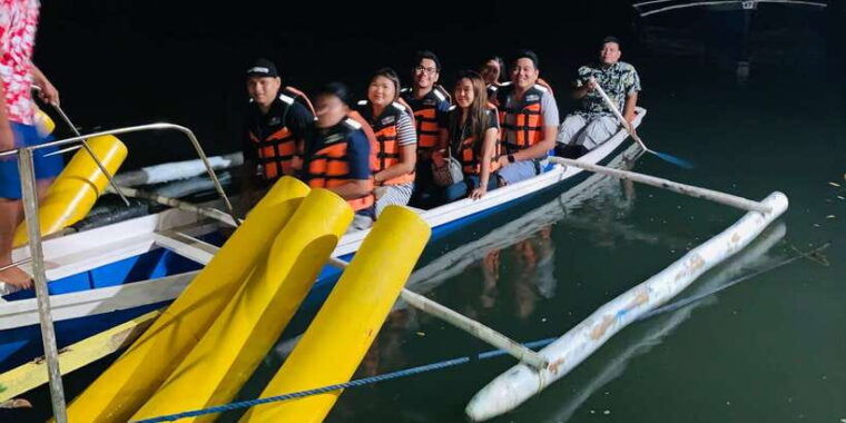 puerto-princesa-jungle-firefly-watching-boat-tour-dinner
