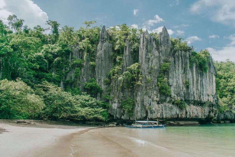 puerto-princesa-private-underground-river-and-cowrie-tour