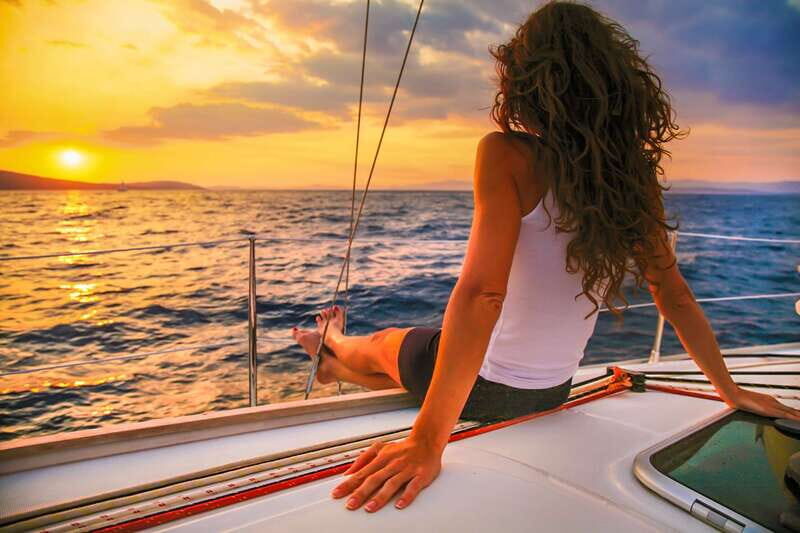 Puerto Vallarta: Bay of Banderas Luxury Sunset Sailing Tour - An in-depth look at the Bay of Banderas Luxury Sunset Sailing Tour