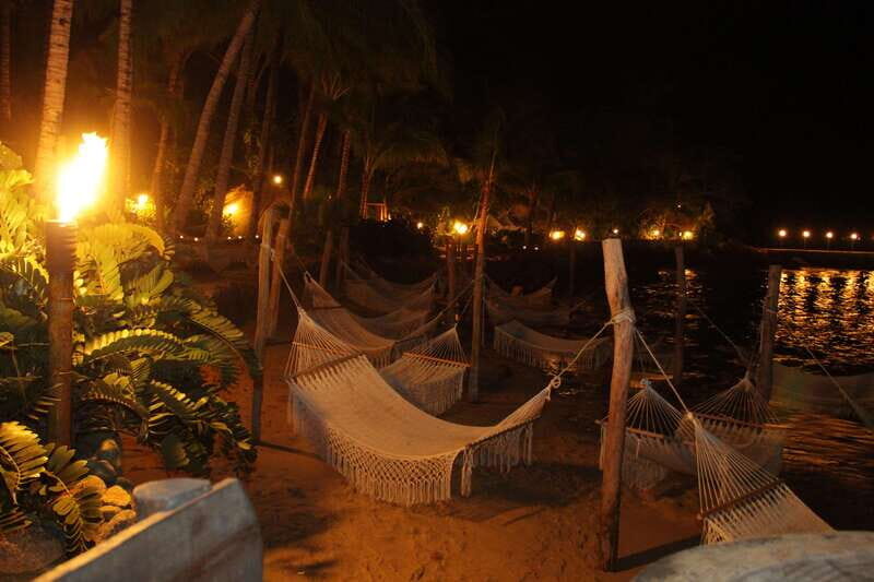 Puerto Vallarta: Dinner Cruise with Buffet & Live Dance Show - FAQ