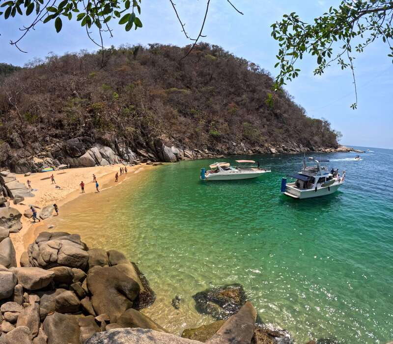 puerto-vallarta-las-animas-adventure-park-beach-day-trip