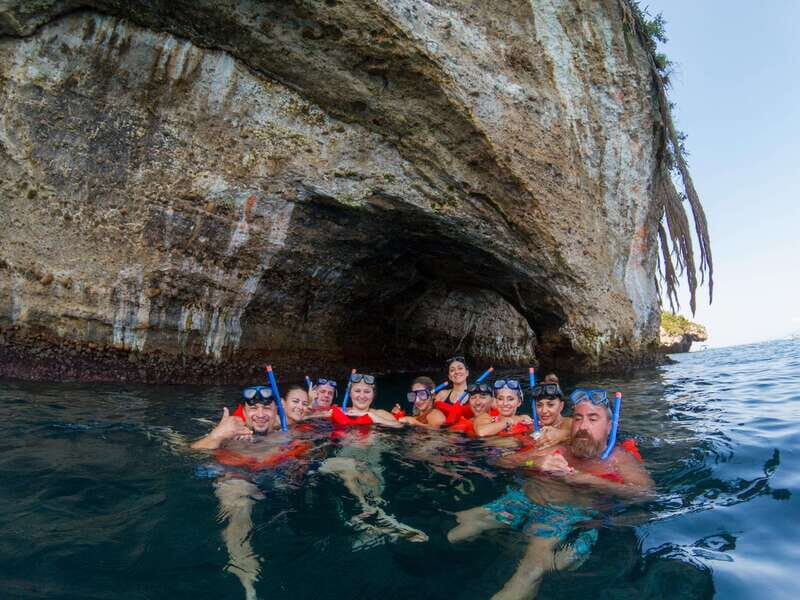 Puerto Vallarta: Luxury Catamaran and Snorkeling Tour - Who Is This Tour Best For?