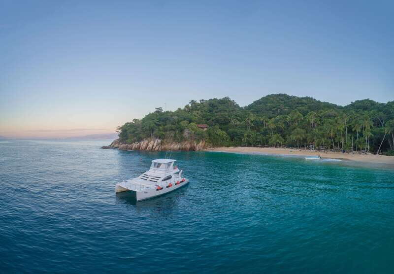 Puerto Vallarta: Luxury Yacht Tour with Lunch and Open Bar - Authentic Guest Perspectives