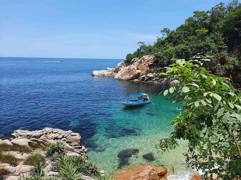 Puerto Vallarta: Private Boat Trip to Yelapa with Snorkeling - First Impressions: What to Expect