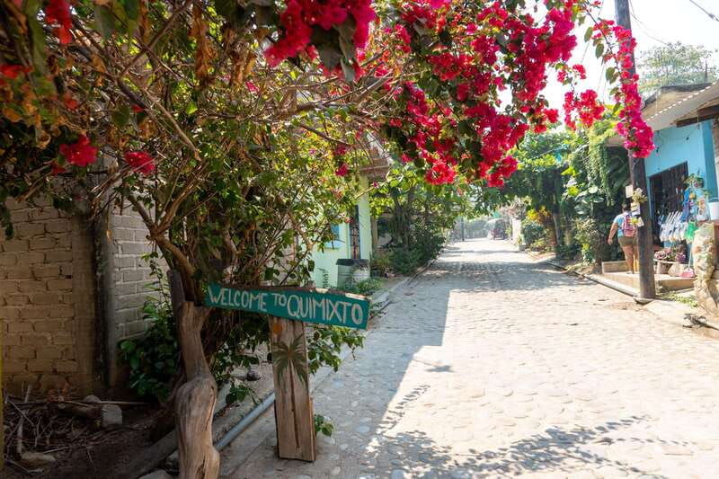 puerto-vallarta-quimixto-waterfall-hike-and-boat-tour