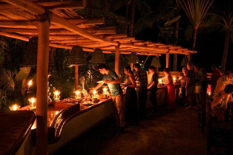 Puerto Vallarta: Rhythms of the Night Buffet and Show - FAQ